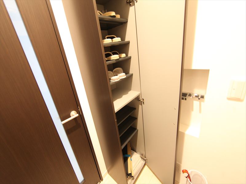 シューズボックス付(収納充実)