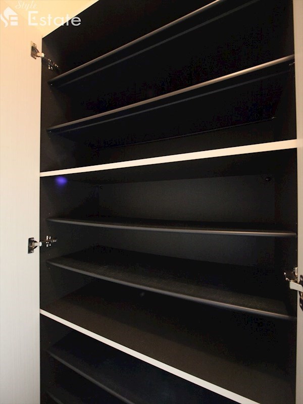 シューズボックス