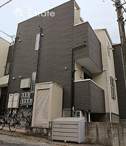 Grandtic池下