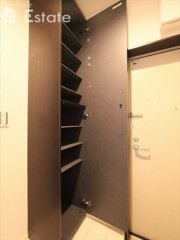 シューズボックス