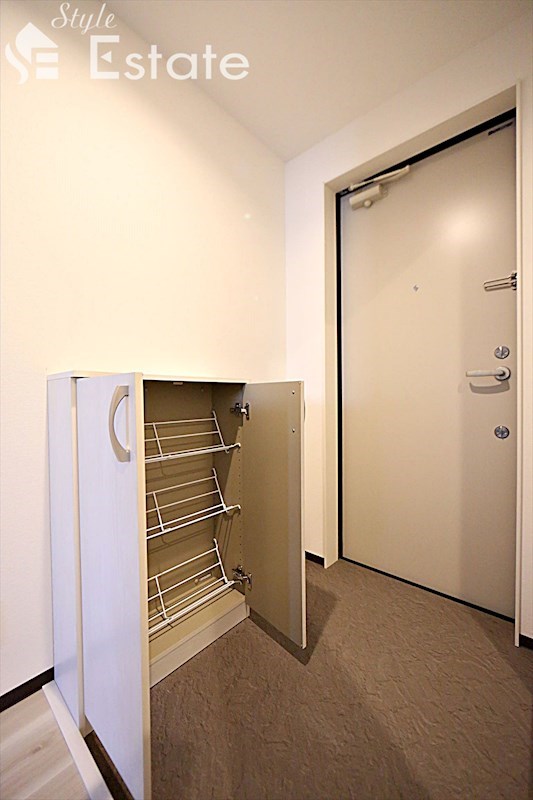 シューズボックス