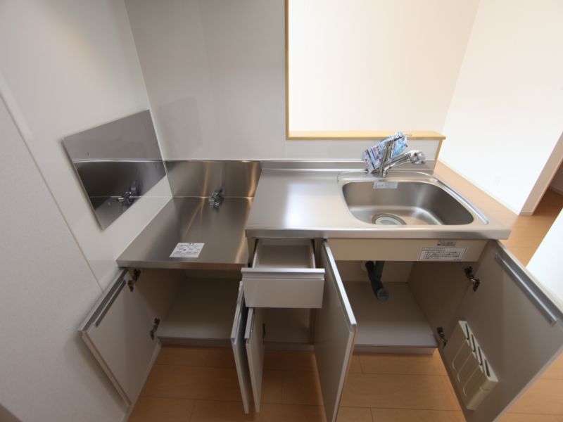 同型タイプ キッチン収納