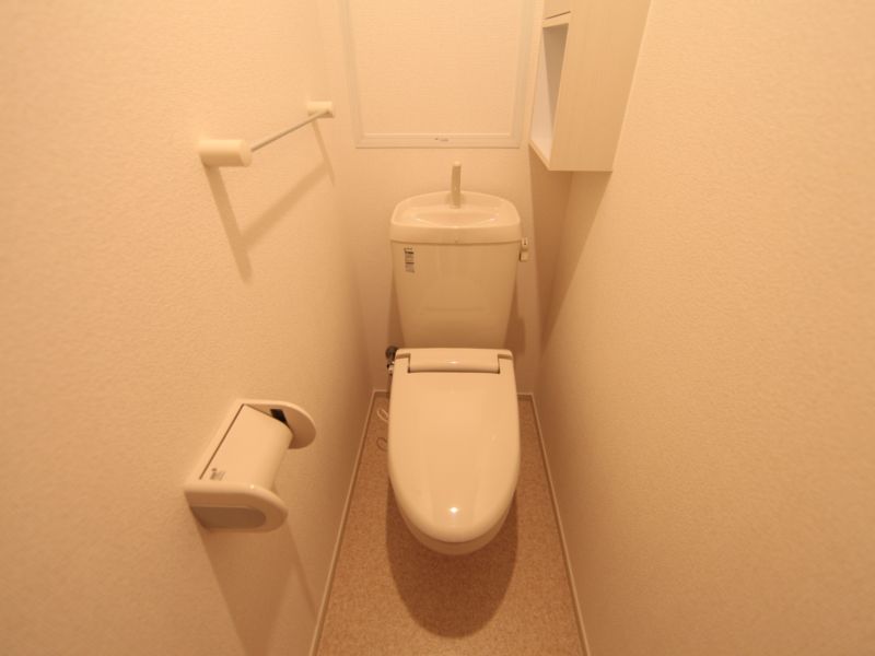 同型タイプ 暖房便座 収納付き