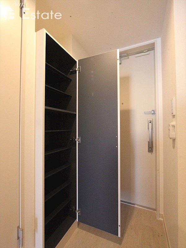 シューズボックス