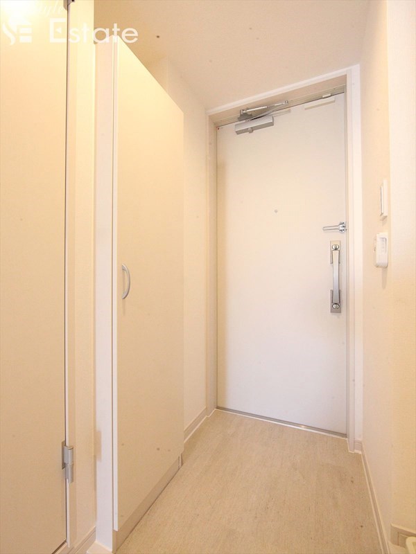 玄関スペース シューズボックス