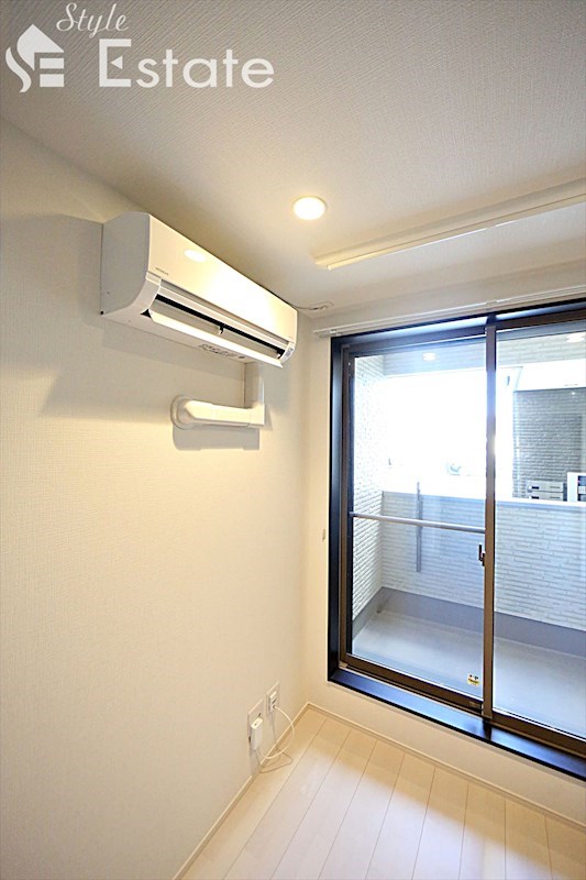 リビングエアコン