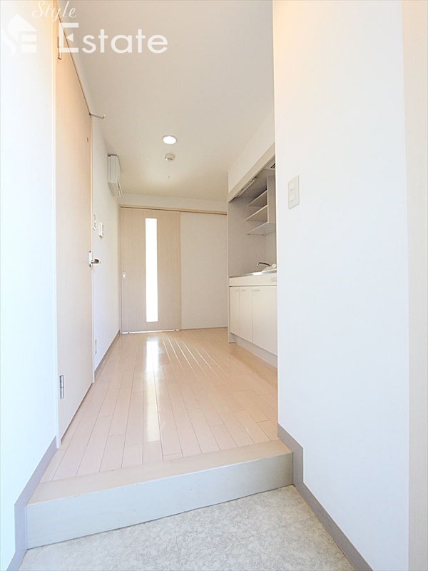 玄関シューズホックス付