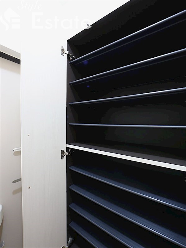 シューズボックス