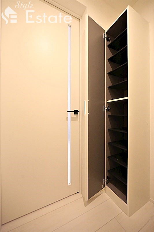 シューズボックス