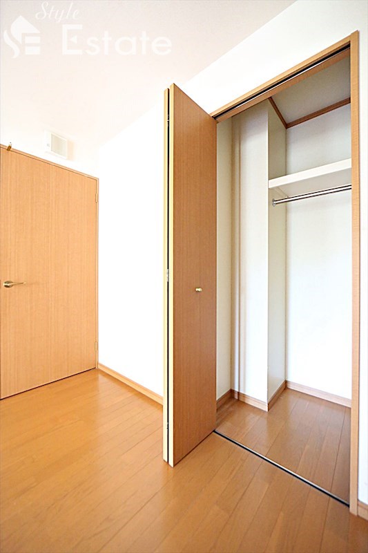 洋室クローゼット