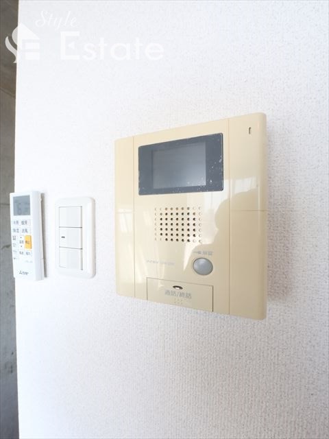カラーモニター付きインターホン