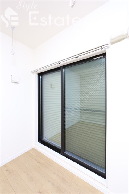 ★引き下ろしシャッター