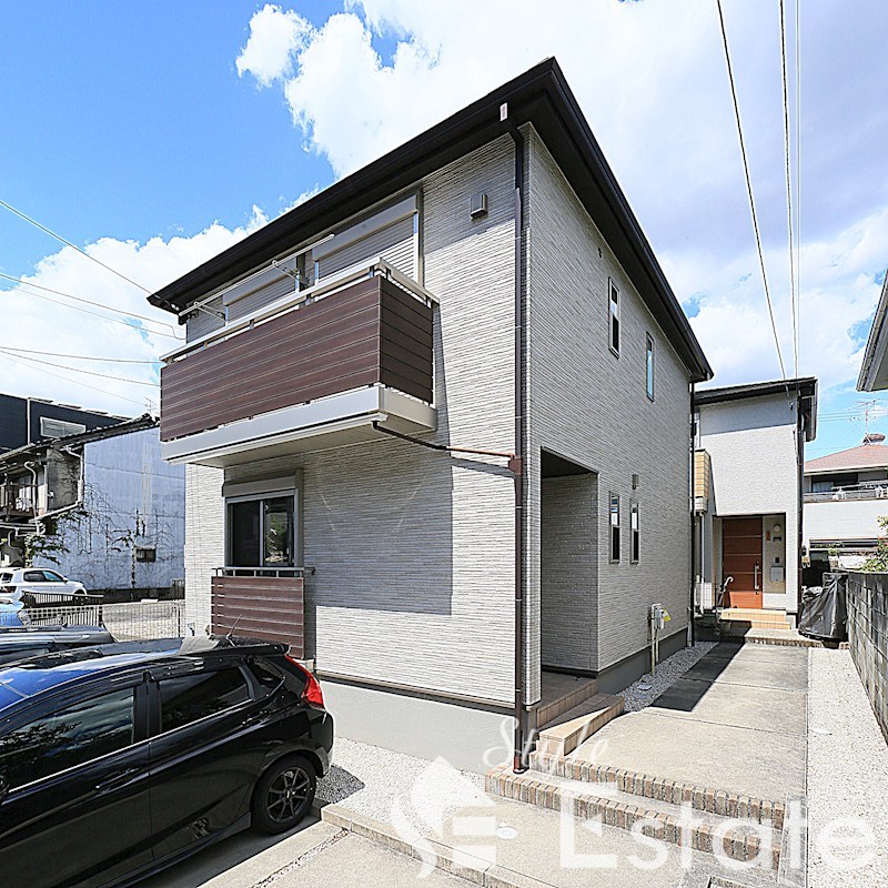 クレール戸田町　A棟