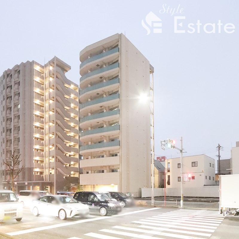 ラフォーレ金山