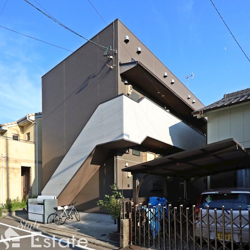 メゾンドルミナス