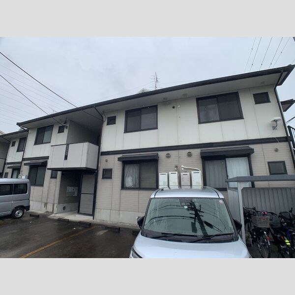 パラシオ愛芳　B