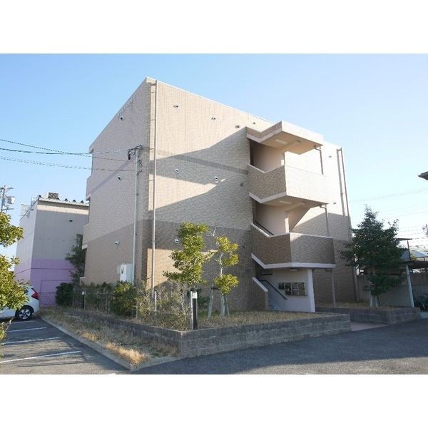 グレイス・ナルミ