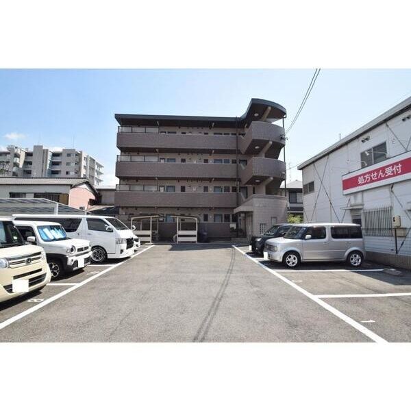 アルファプレイス