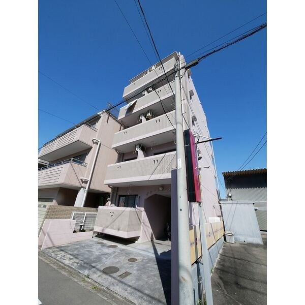 グレーシアス川名