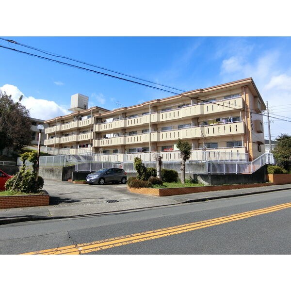 エミナンス弥富が丘