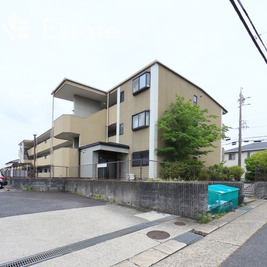 グランドヒルズ神の倉