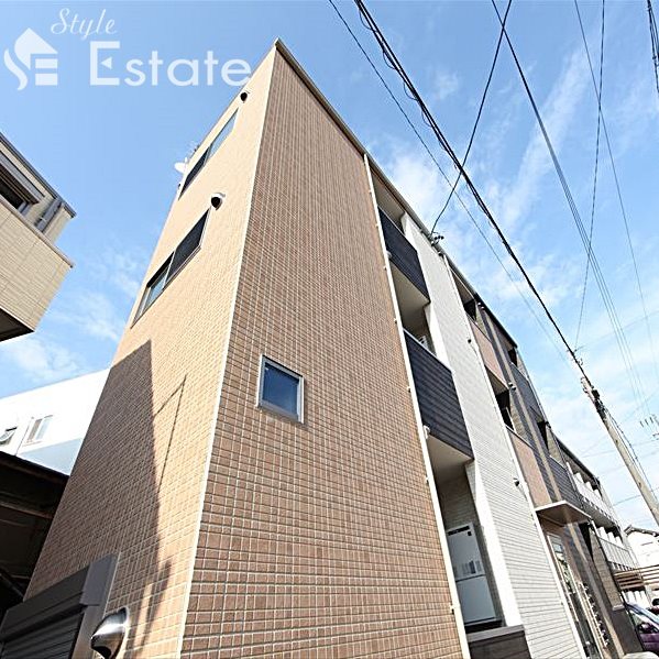 Loft10名駅