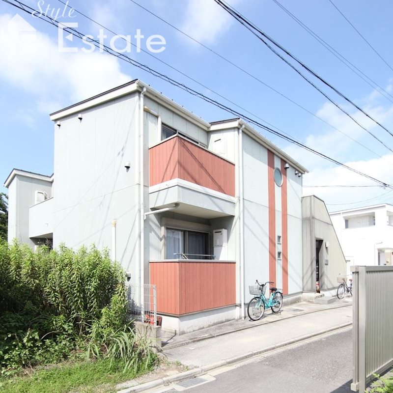 クレフラスト荒子