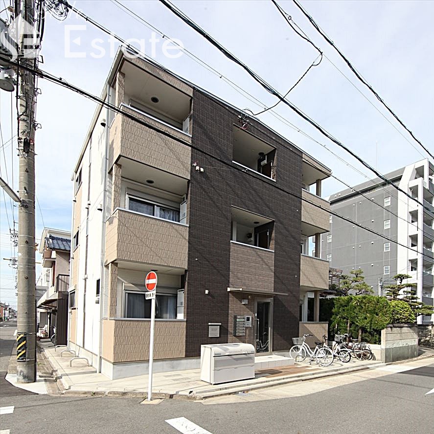 ファミリエ Nagoya