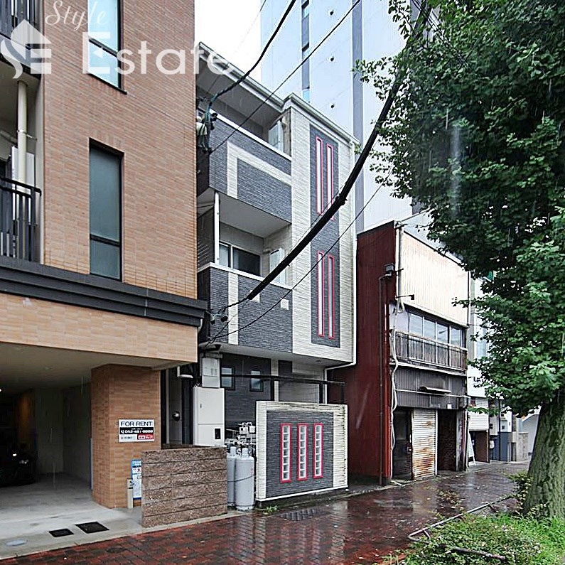 アップルスクエア