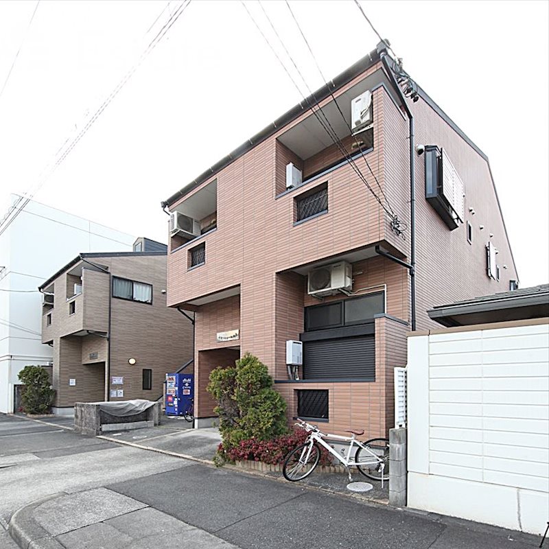 スリーピース大須