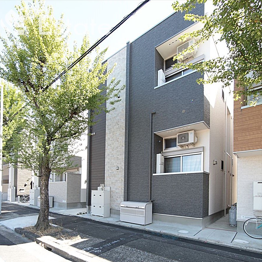 ハーモニーテラス八代町III