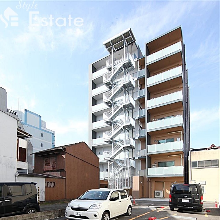 ジュモール名駅 EAST