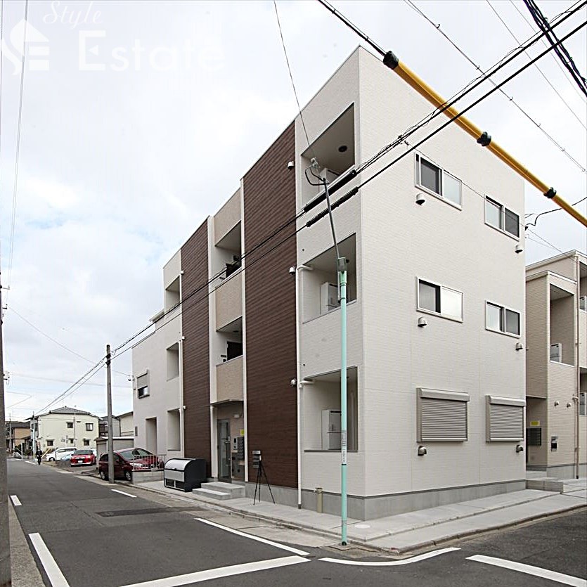 ハーモニーテラス中村中町IV