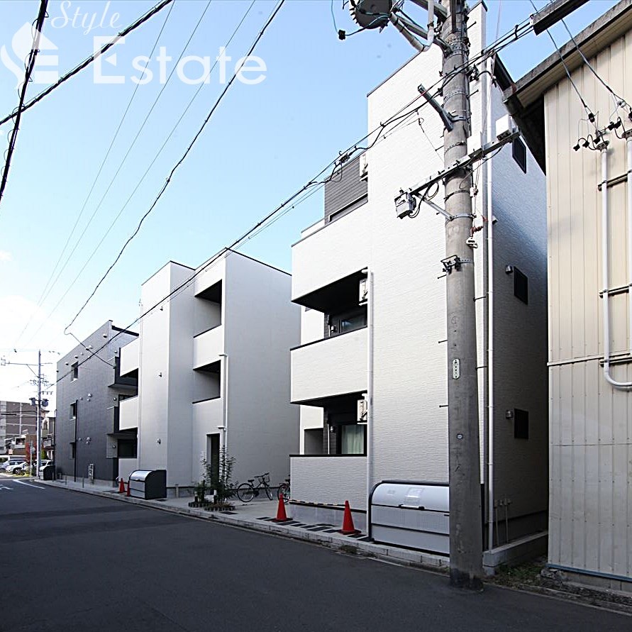 アヴニール金山