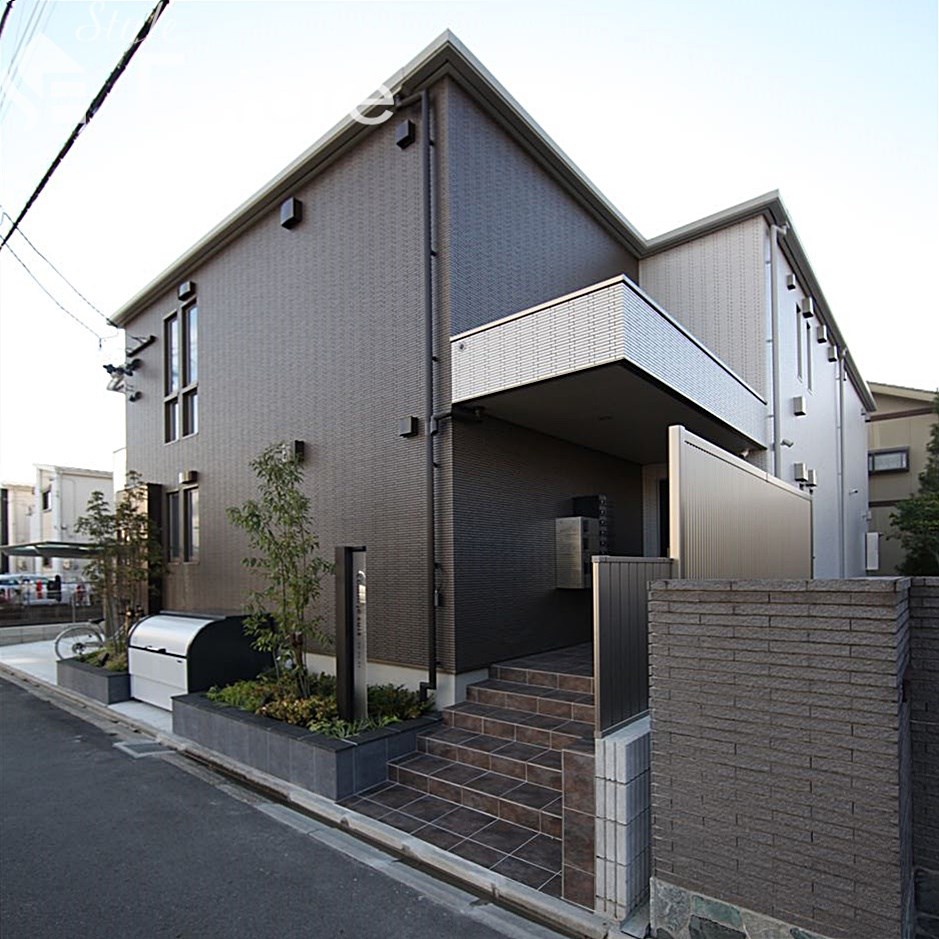 コム　ジュ　スイ