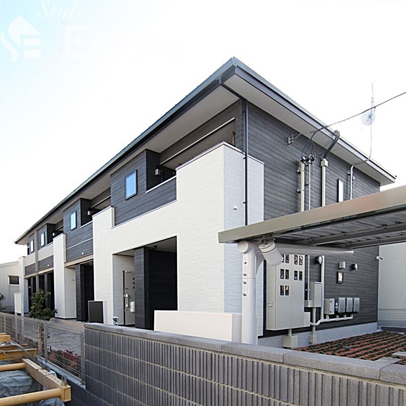 アスセーナ　並木