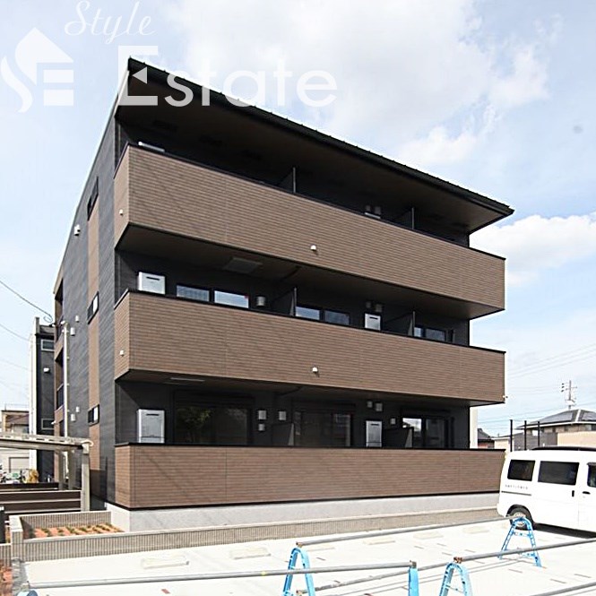 ローレルEast