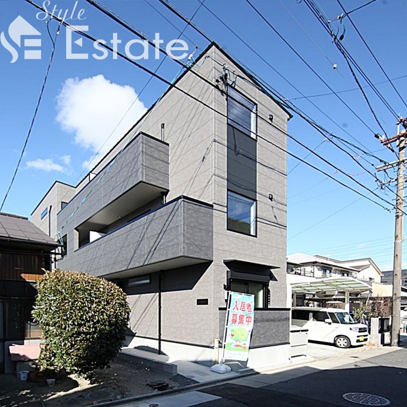 クレスト中村