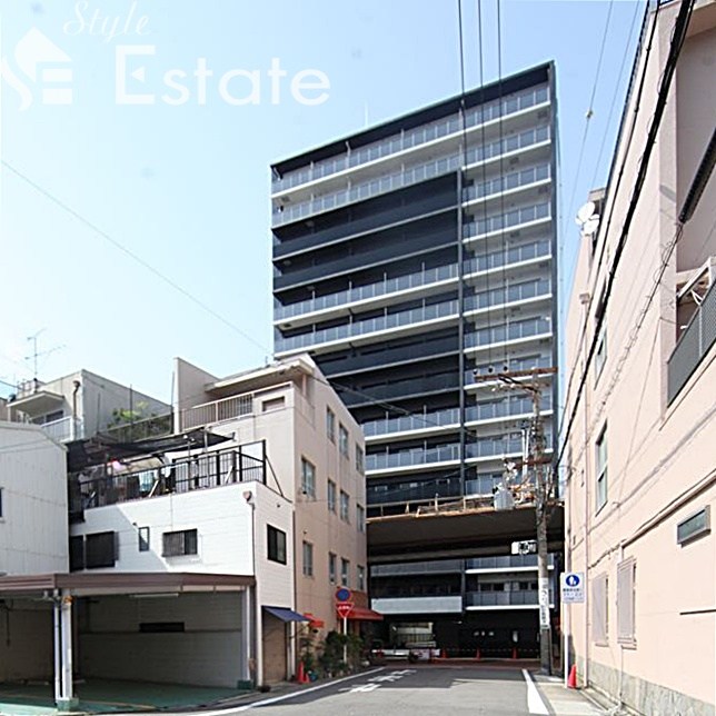 プレサンス名古屋ルーカス