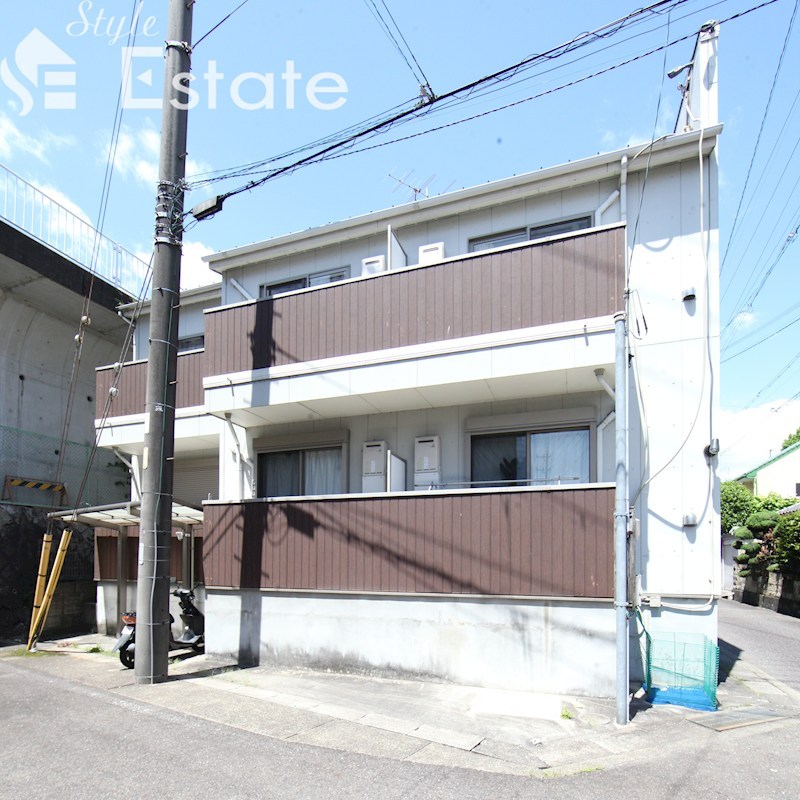 クレフラスト坂井戸
