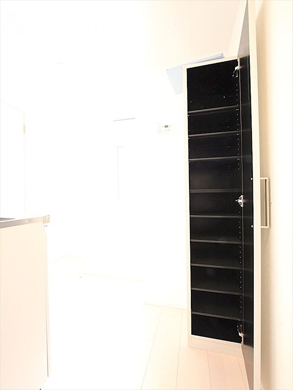 シューズボックス