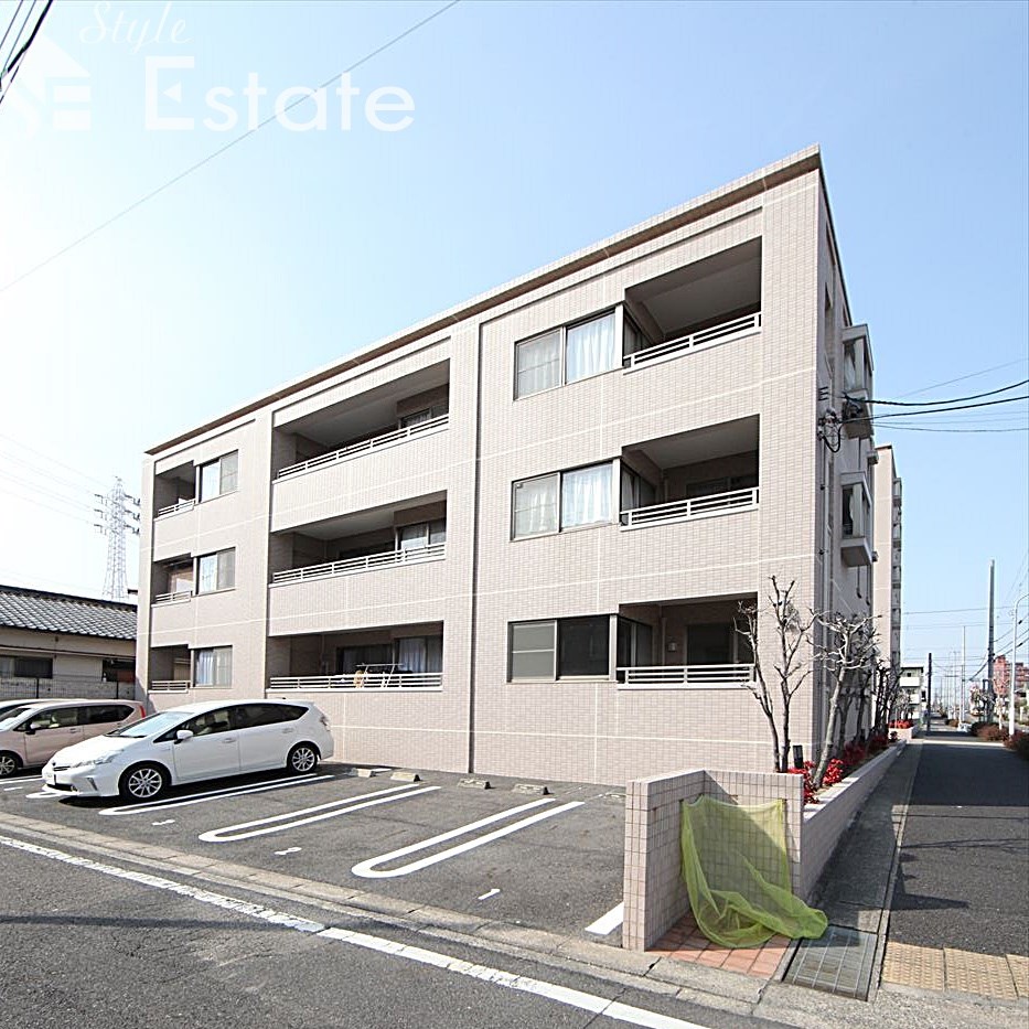アヴェニールS棟