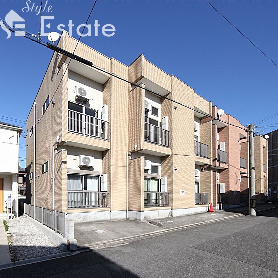 フォービエン川西