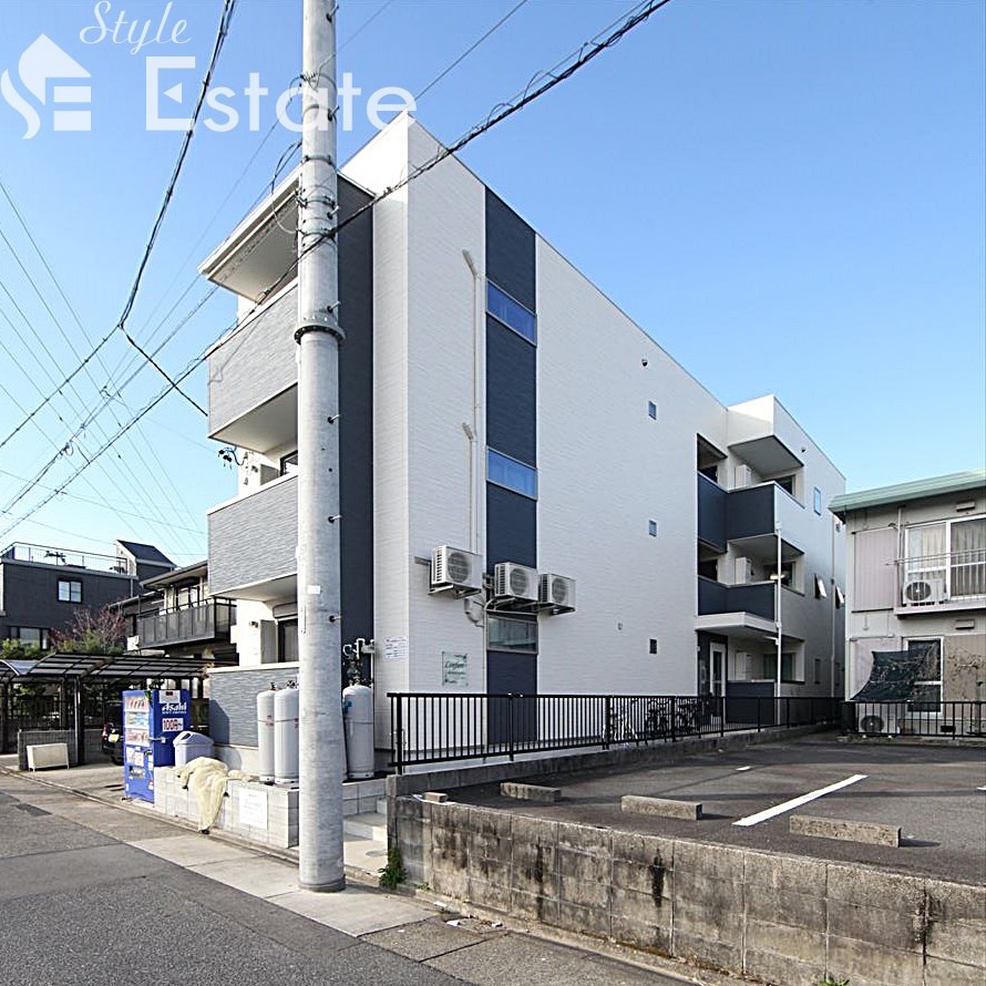 コンフォール新守山