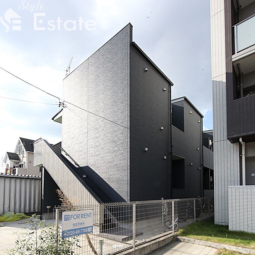 エスペランサ・エイト