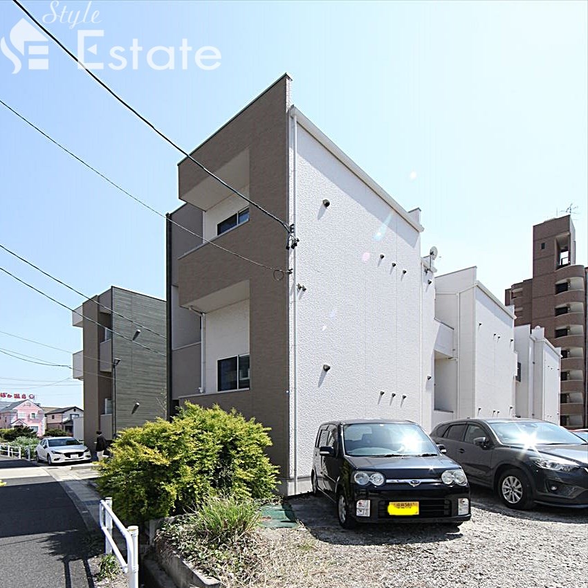 アルバーノ鳥羽見Raffinato