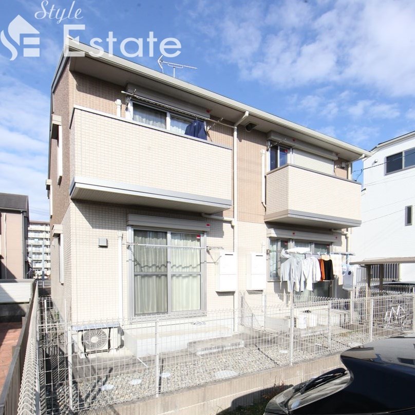 メゾン　フュテール