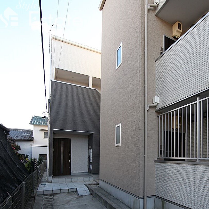 ジュネス西新