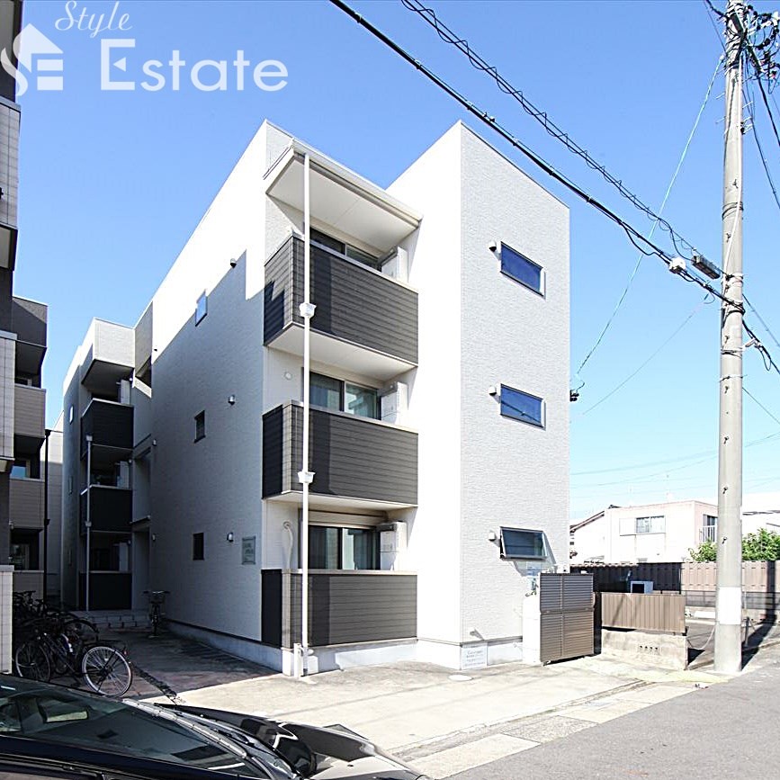 LUXE.STYLE辻町EAST