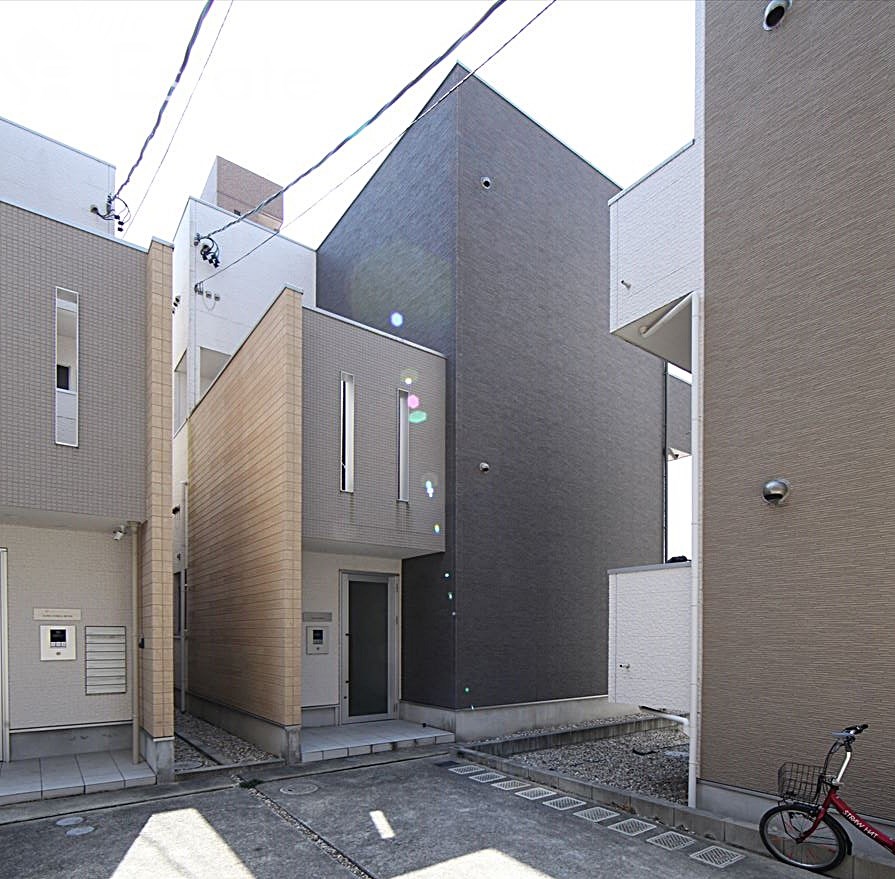 Charme新守山